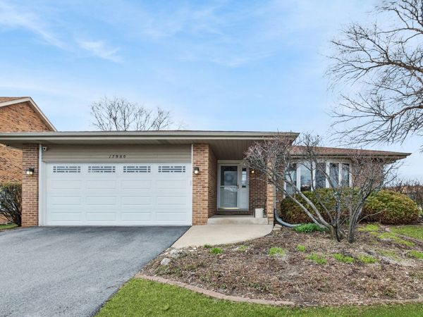17900 Poplar Lane , Country Club Hills, IL 60478