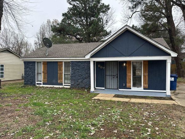 687 CREEKSTONE CIR, Memphis, TN 38127