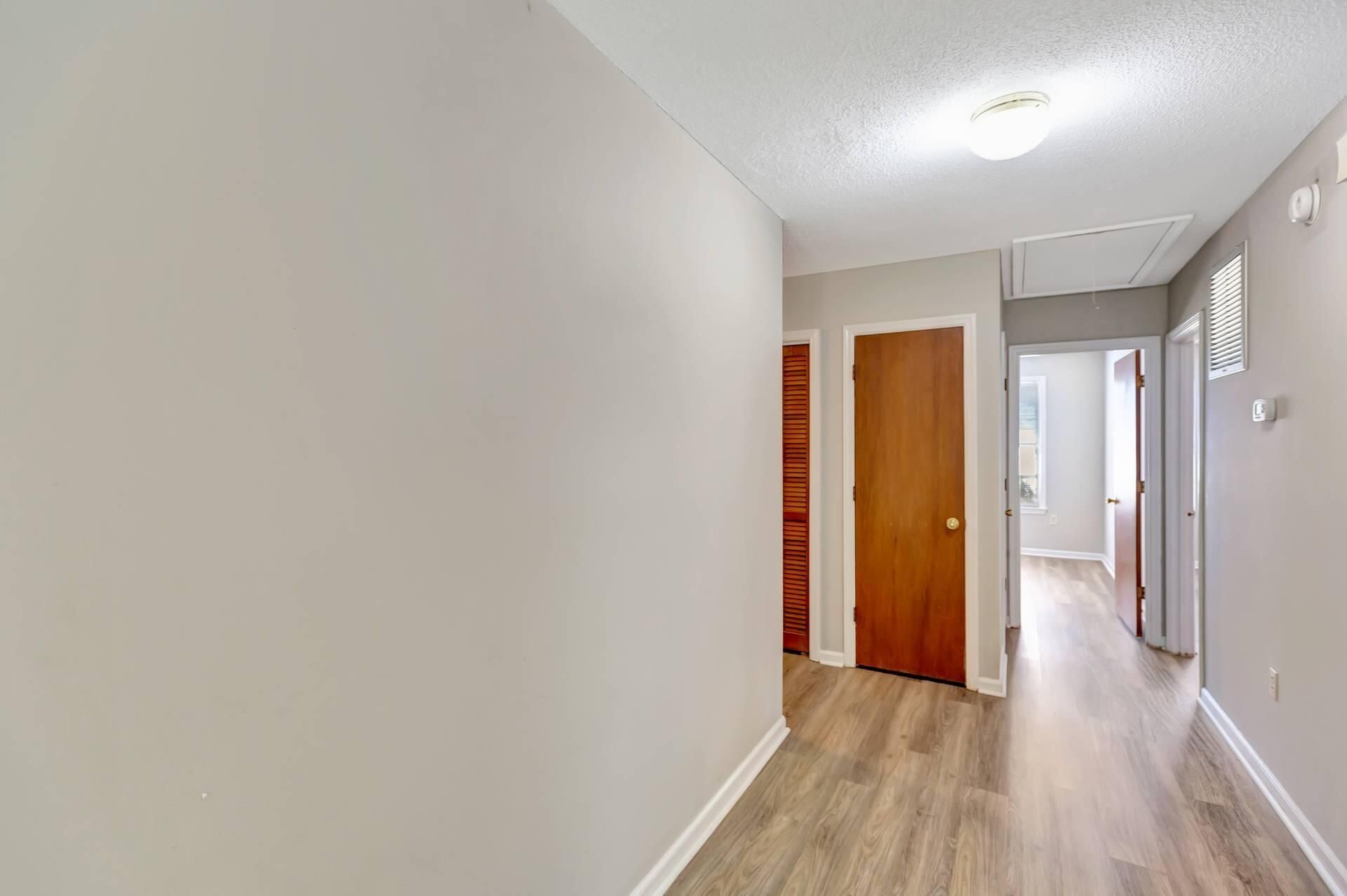 4428 N Shirley Drive Photo 7