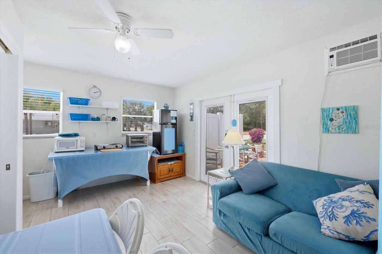 723 S Brink Avenue, Sarasota, FL 34237 Photo