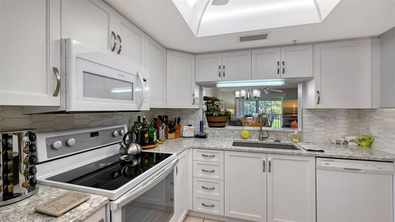 6505 Stone River Road, Unit 209, Bradenton, FL 34203 Photo