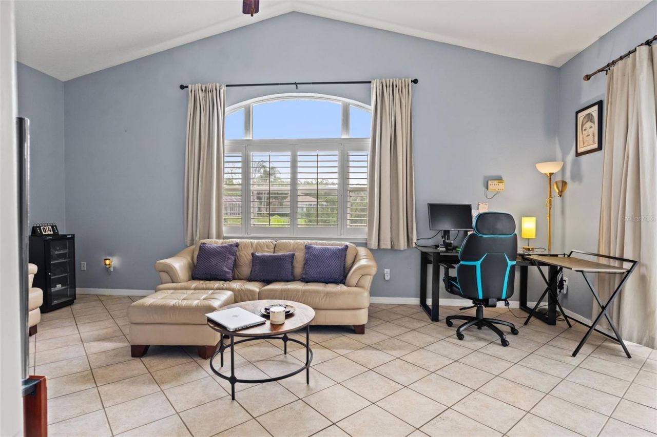 17905 Arbor Greene Drive, Tampa, FL 33647 Photo