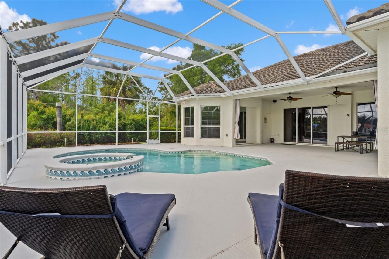 17905 Arbor Greene Drive, Tampa, FL 33647 Photo