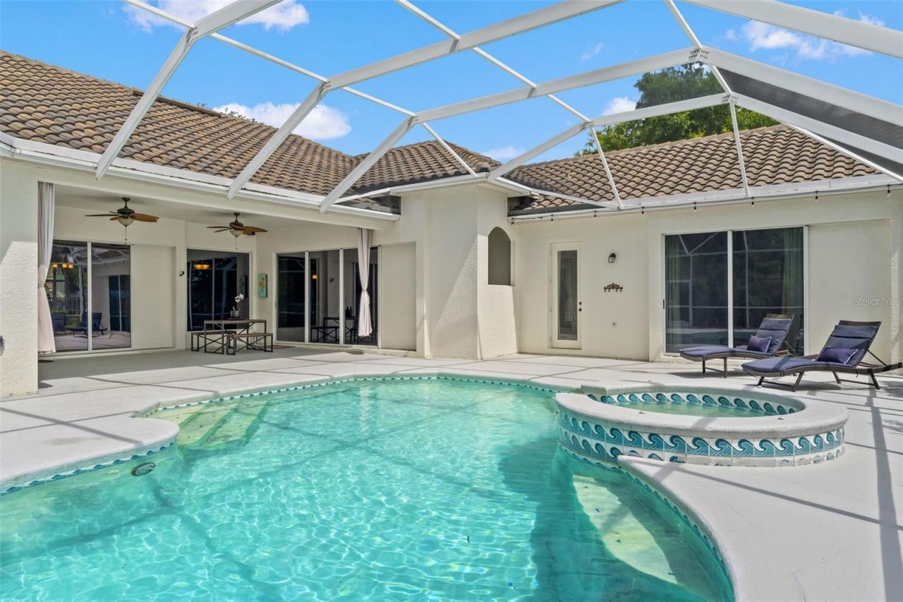 17905 Arbor Greene Drive, Tampa, FL 33647 Photo