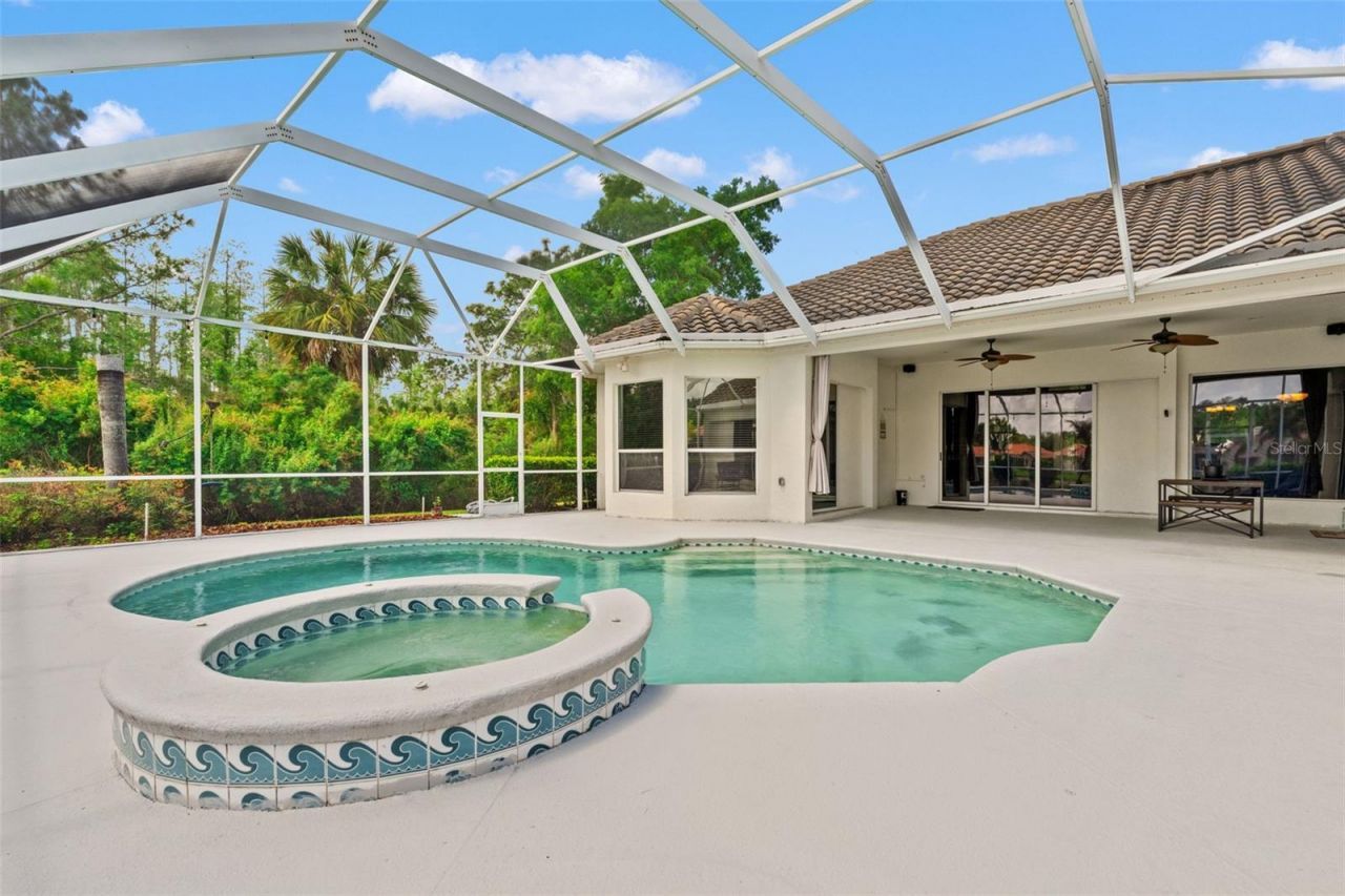 17905 Arbor Greene Drive, Tampa, FL 33647 Photo