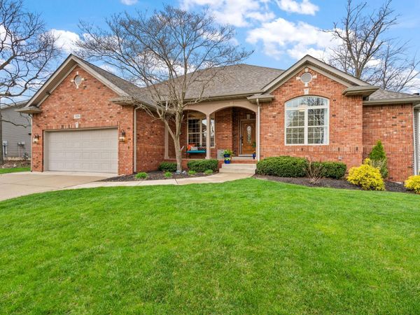 82 Scotscraig Drive , Valparaiso, IN 46385