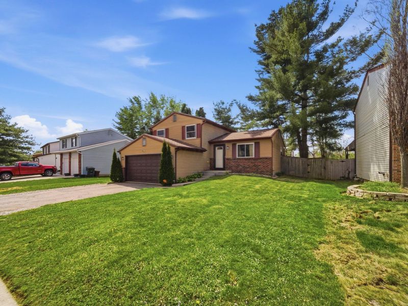 6233 Upperridge Drive, Canal Winchester, OH 43110 Photo 2