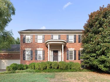 2197 Taborlake Circle, Lexington, KY 40502