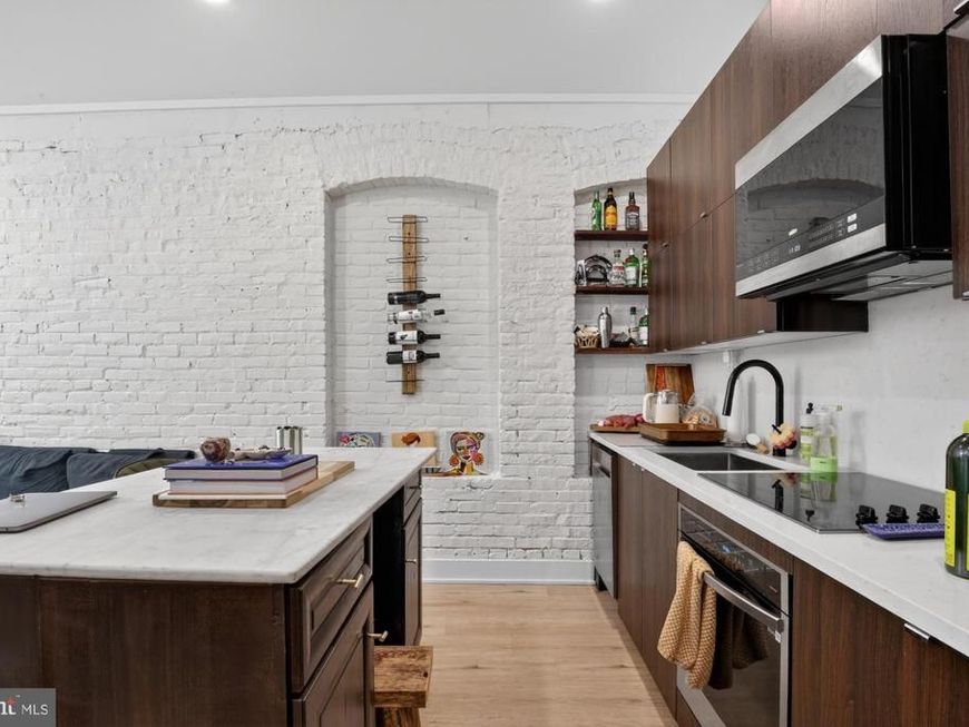 59 N 2nd Street, Unit 15, Philadelphia, PA 19106 Main Photo
