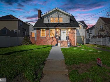 720 KEDRON AVENUE, MORTON, PA 19070