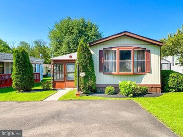 512 WILLOW LANE, NORTH WALES, PA 19454