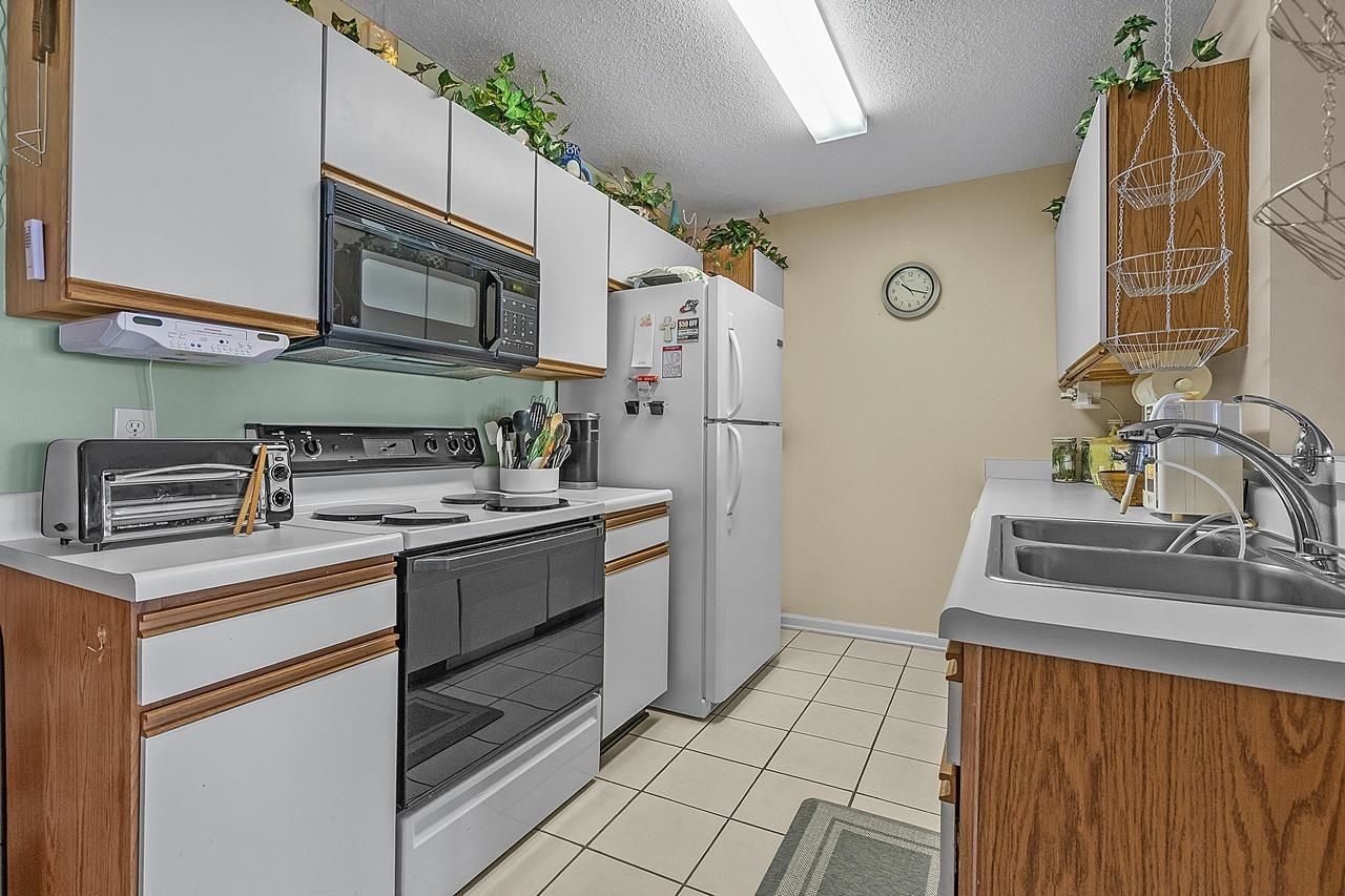 1931 Bent Grass Dr. Photo 11