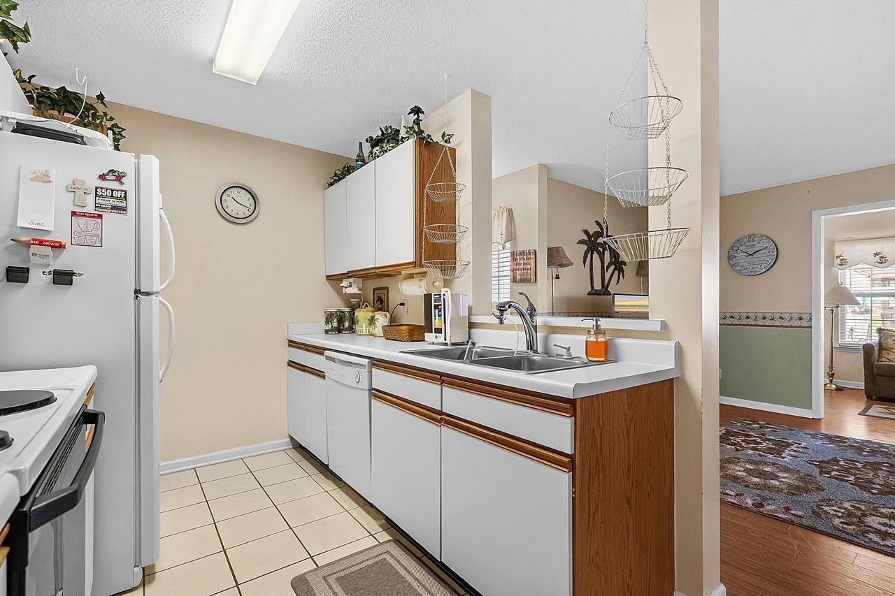 1931 Bent Grass Dr. Photo 12