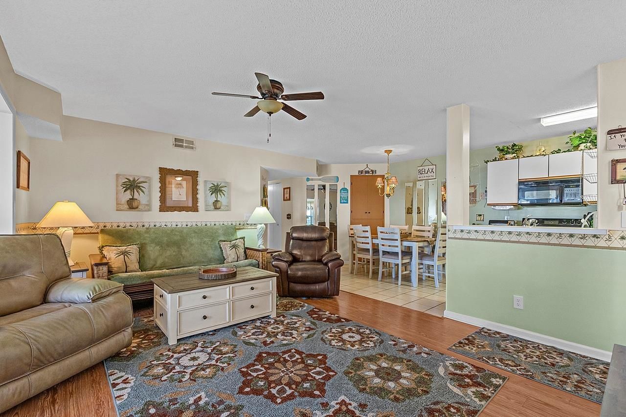 1931 Bent Grass Dr. Photo 7