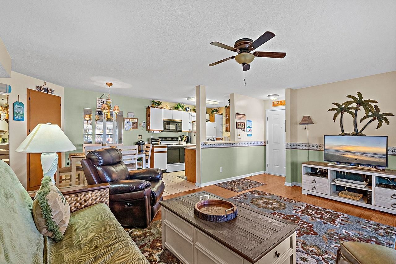 1931 Bent Grass Dr. Photo 8