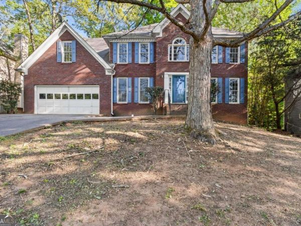 3620 Erdly Lane, Snellville, GA 30039