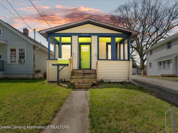 1635 Indiana Avenue, Lansing, MI 48906