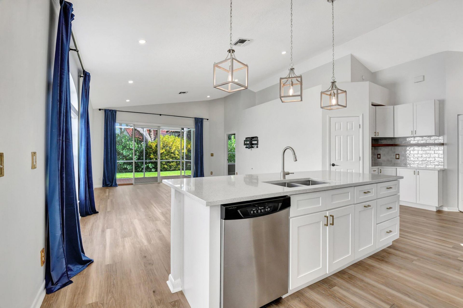 3947 Redondo Way, Boca Raton, FL 33487 Photo