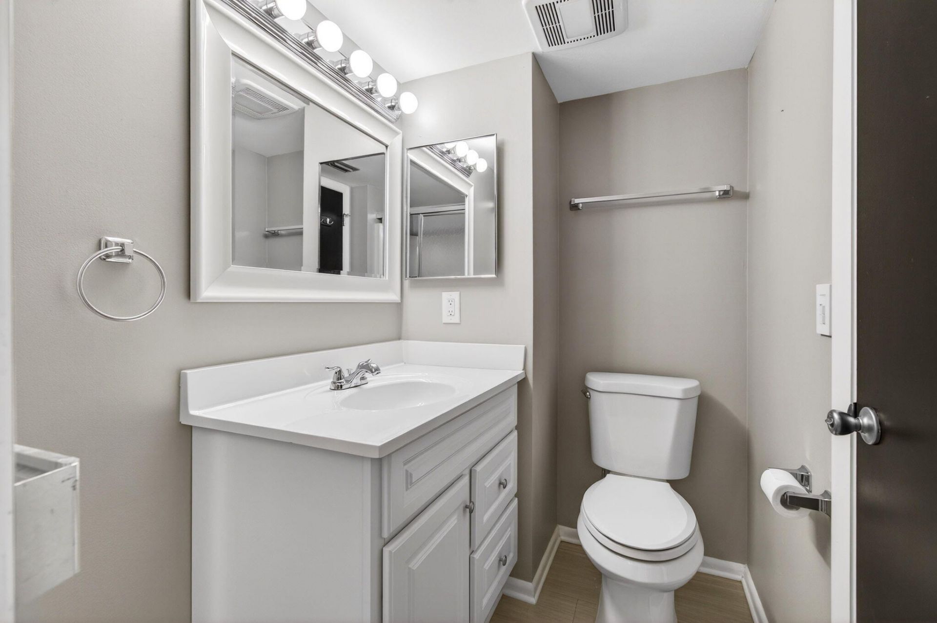 7245 Golf Colony Court, Unit 205, Lake Worth, FL 33467 Photo