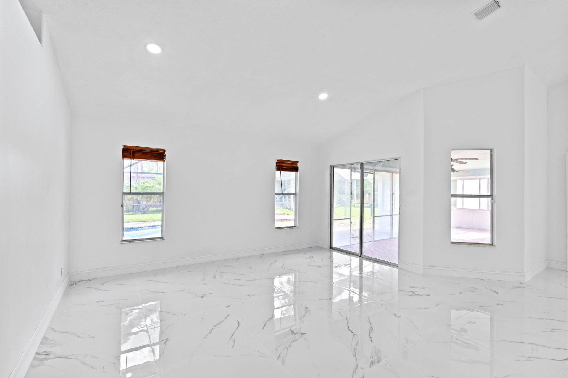 17645 N 77th Ln Lane N, The Acreage, FL 33470 Photo