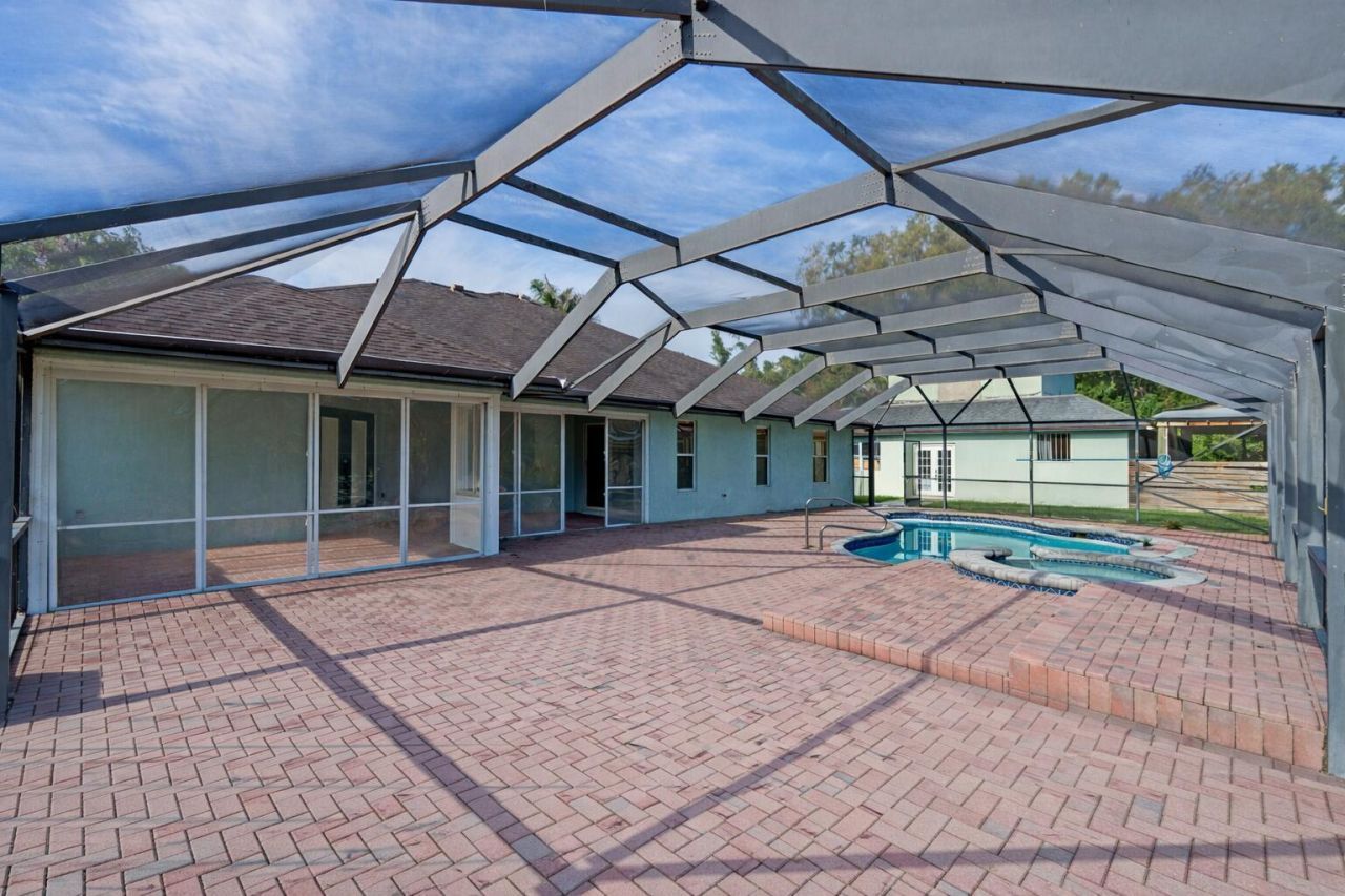 17645 N 77th Ln Lane N, The Acreage, FL 33470 Photo