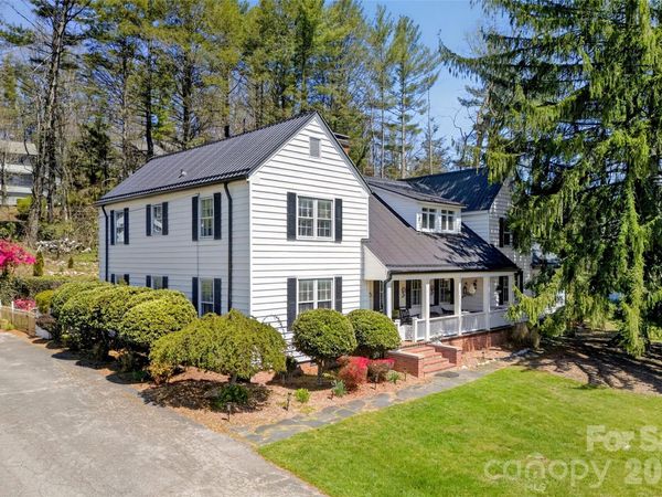 60 Henry Lane, Spruce Pine, NC 28777