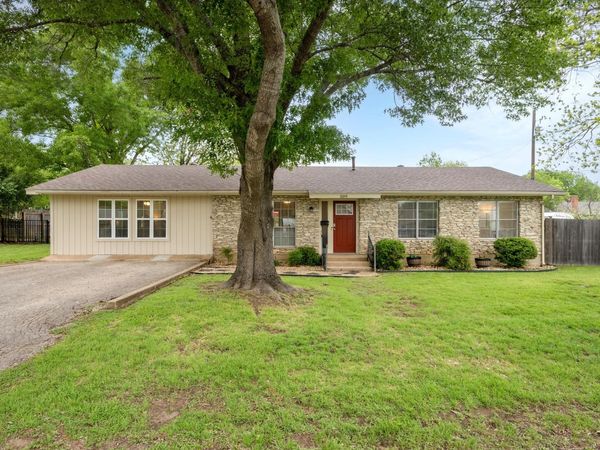 509 E 17th ST , Georgetown, TX 78626