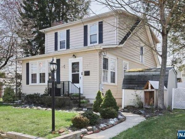 535 Cleveland Avenue, RIVER VALE, NJ 07675