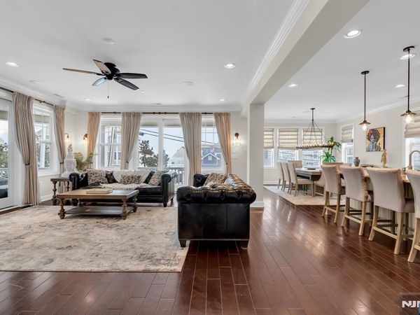 21 Ocean Terrace, LONG BRANCH, NJ 07740