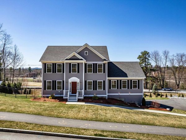 27 Scenic Drive, Manchester, NH 03104