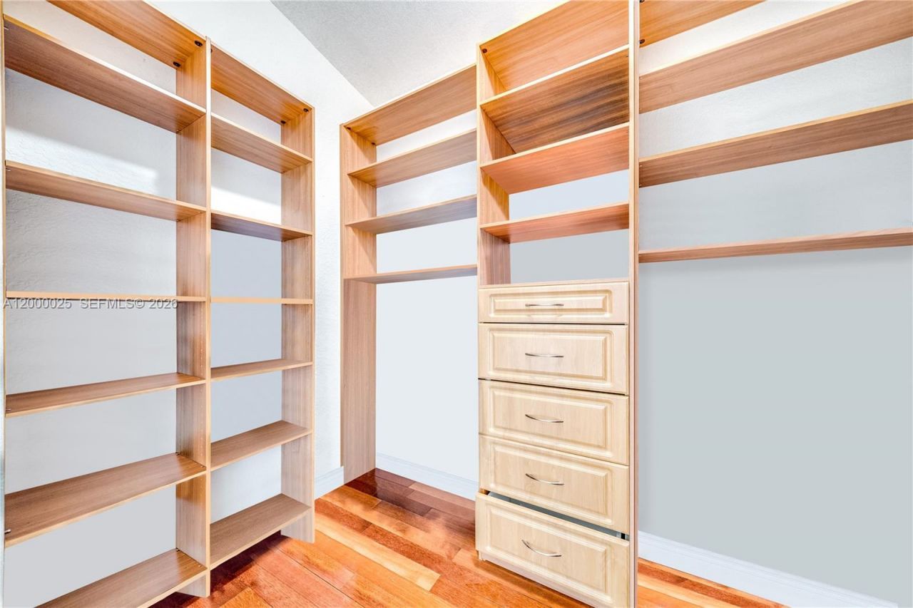 1241 S 13th Ave, Unit 1241, Hollywood, FL 33019 Photo