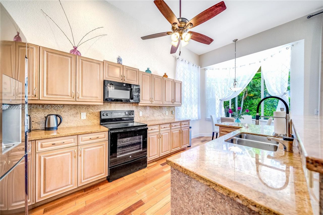 1241 S 13th Ave, Unit 1241, Hollywood, FL 33019 Photo