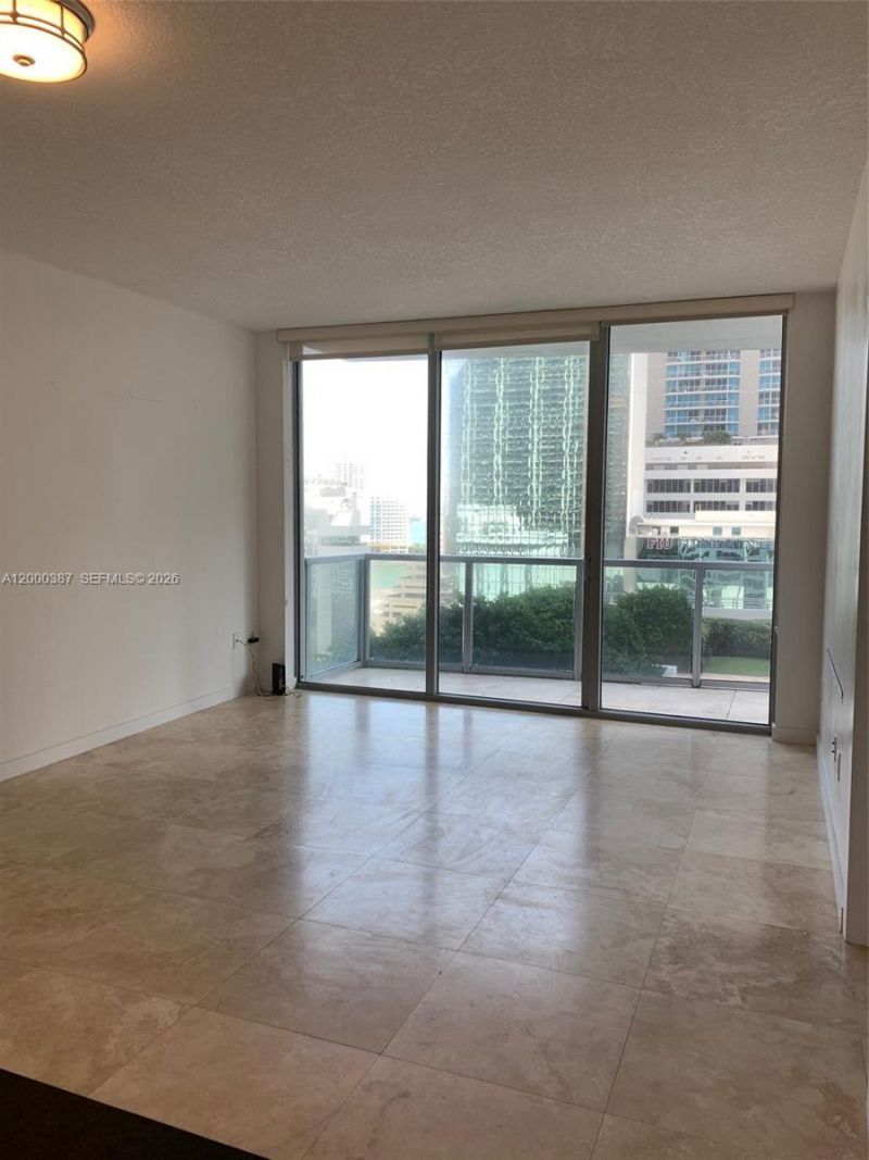 1050 Brickell Av, Unit 1408, Miami, FL 33131 Photo