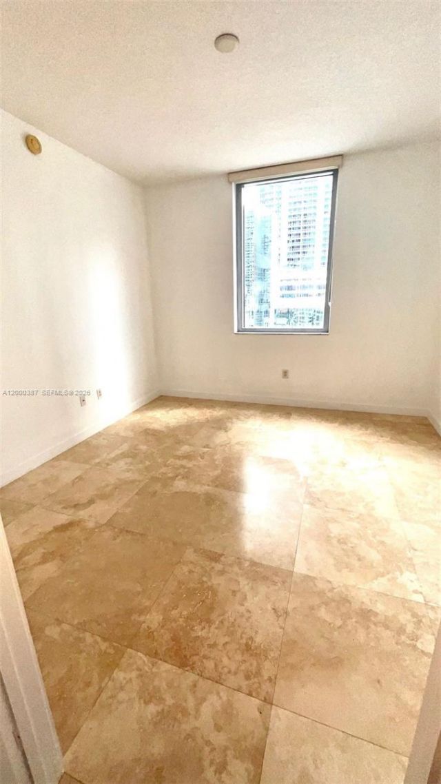 1050 Brickell Av, Unit 1408, Miami, FL 33131 Photo