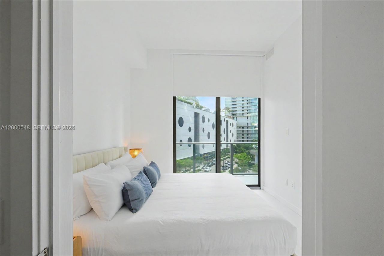 501 NE 31st St, Unit 302, Miami, FL 33137 Photo