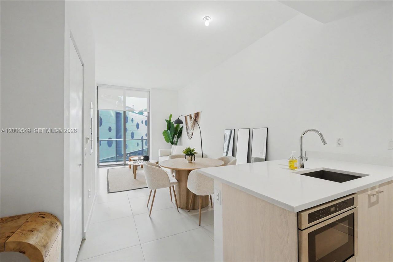 501 NE 31st St, Unit 302, Miami, FL 33137 Photo