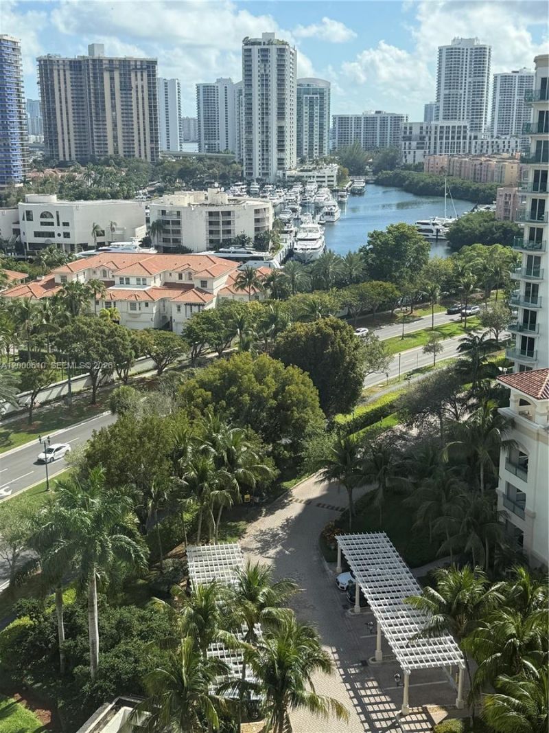 20000 E Country Club Dr, Unit PH09, Aventura, FL 33180 Photo