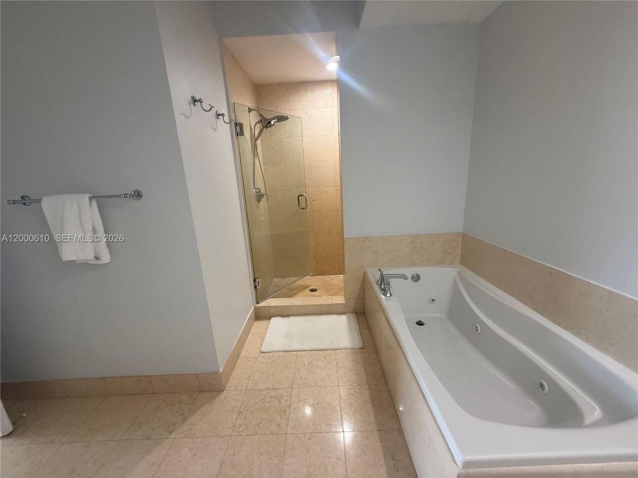 20000 E Country Club Dr, Unit PH09, Aventura, FL 33180 Photo