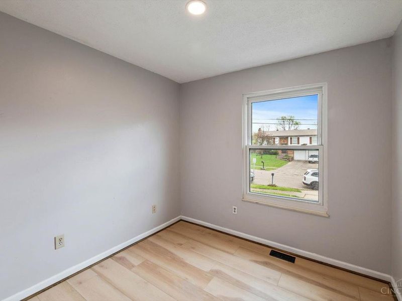 9925 Grasscreek Court, Cincinnati, OH 45231 Photo 16