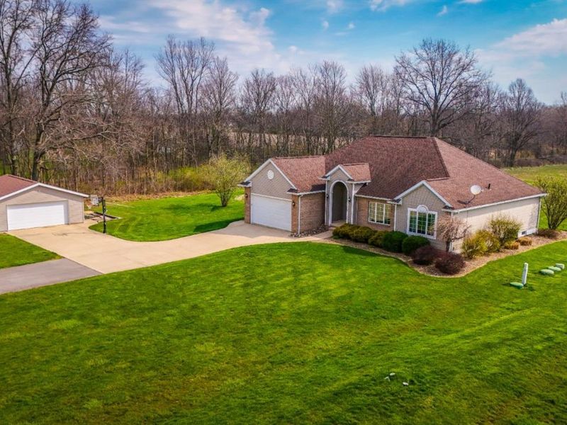 3408 Liberty Road, Willard, OH 44890 Photo 2