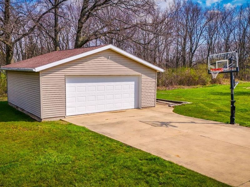 3408 Liberty Road, Willard, OH 44890 Photo 6