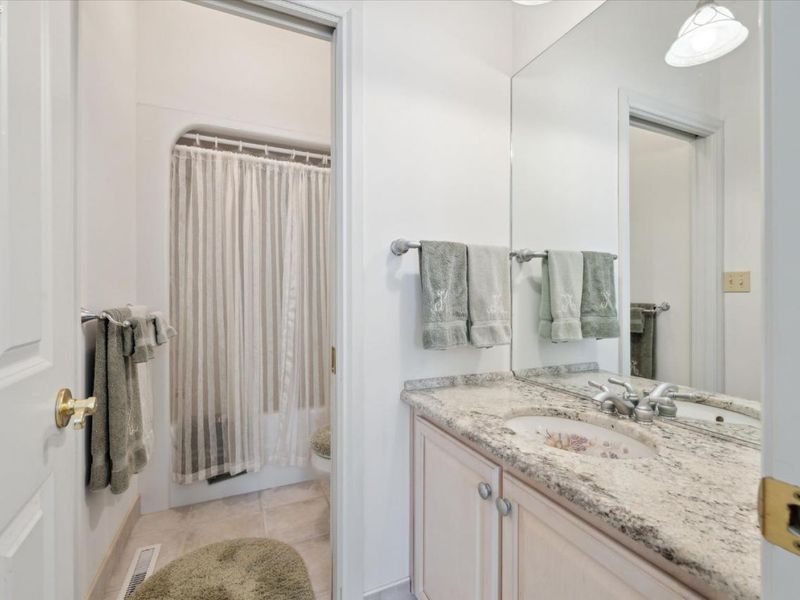 2170 Dorchester Drive, Marblehead, OH 43440 Photo 17