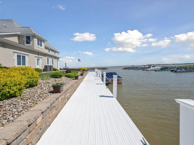 2170 Dorchester Drive, Marblehead, OH 43440 Photo 7