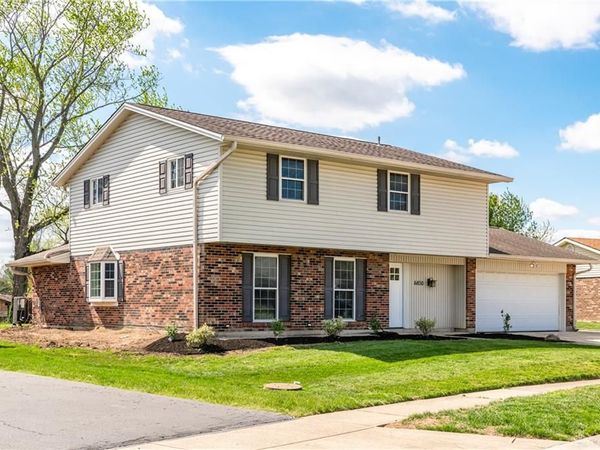 6850 Locustview Drive, Huber Heights, OH 45424