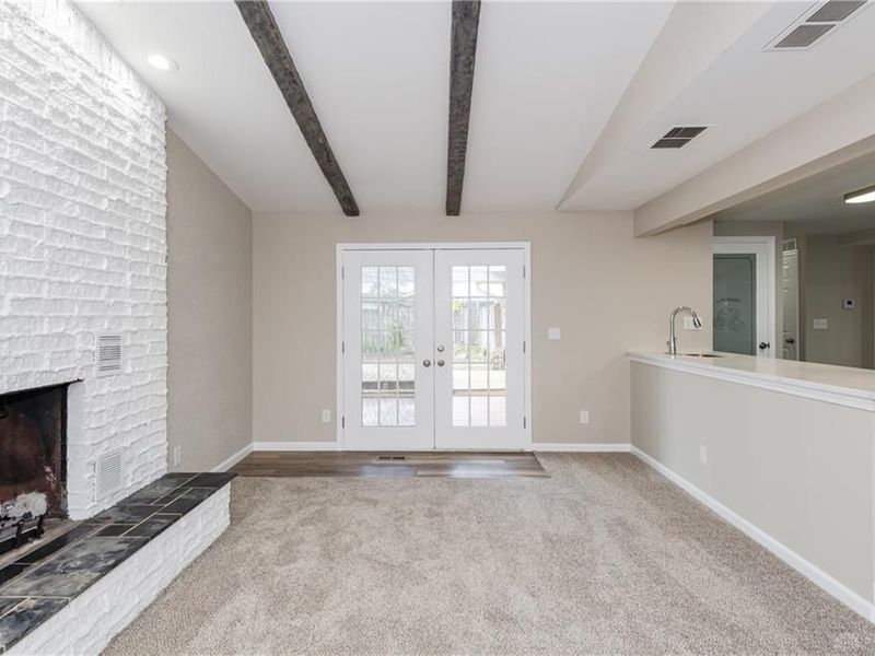 6850 Locustview Drive, Huber Heights, OH 45424 Photo 15