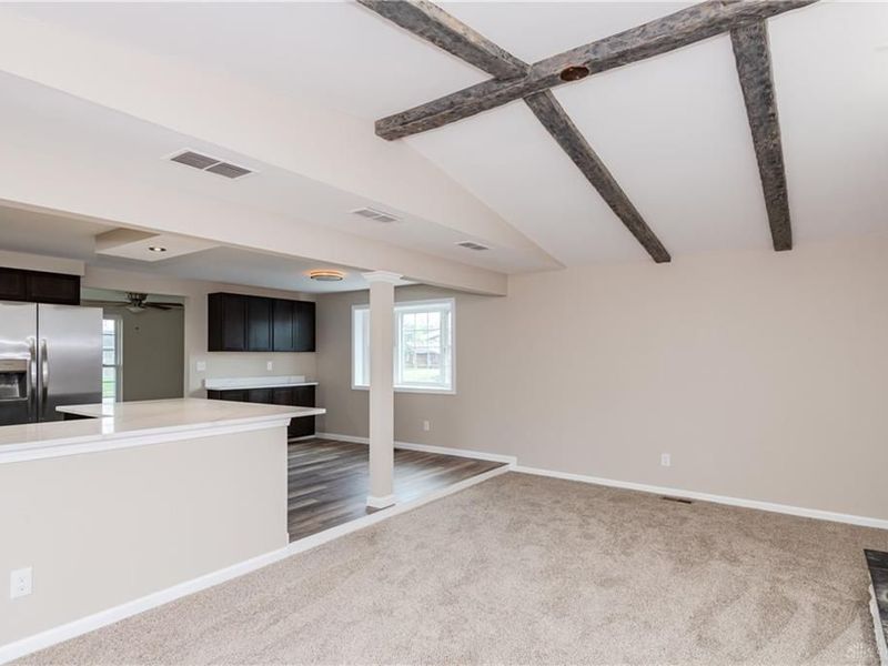 6850 Locustview Drive, Huber Heights, OH 45424 Photo 16