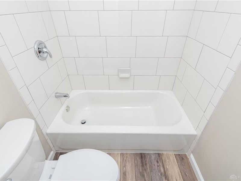 6850 Locustview Drive, Huber Heights, OH 45424 Photo 43