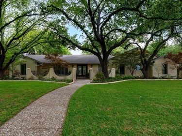 6950 Mossvine Drive, Dallas, TX 75254
