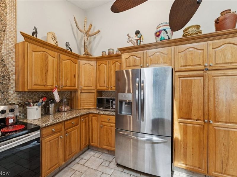 678 Wall Road, Wadsworth, OH 44281 Photo 11