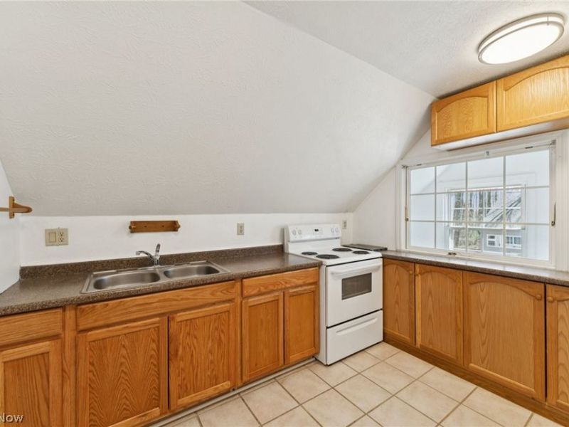 678 Wall Road, Wadsworth, OH 44281 Photo 32